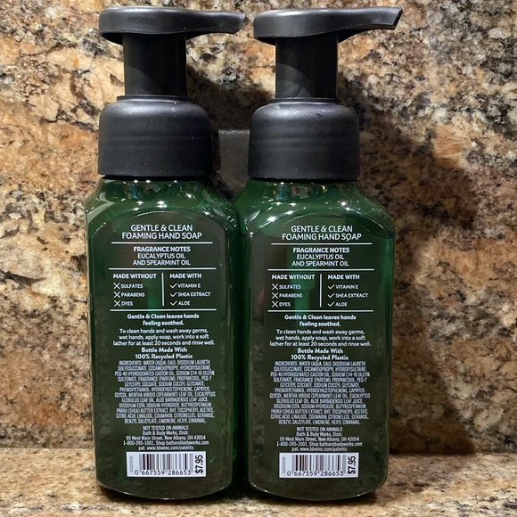 Two “EUCALYPTUS+SPEARMINT” BBW 8.75 fl oz, Gentle & Clean Foaming Hand Soap, NWT - Picture 4 of 5